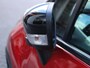 Renault Captur 1.2 TCe Helly Hansen Automaat Trekhaak, Leder/Stof Bekleding, Cruise en Climate Control, All-Seasons, Achteruitrijcamera