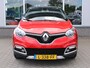 Renault Captur 1.2 TCe Helly Hansen Automaat Trekhaak, Leder/Stof Bekleding, Cruise en Climate Control, All-Seasons, Achteruitrijcamera