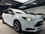 Ford Focus Wagon 2.0 EcoBoost ST-3 CAMERA|STOELVERWARMING|LEDEREN ST STOELEN