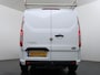 Ford Transit Custom 300 2.0TDCI L2H1 Dubbele Cabine 6-Persoons Trekhaak Navi Camera Cruise Control Imperiaal Airco Stoelverwarming Pdc DC DAB Bluetooth Betonplex Vloer Wandbetimmering 2.750KG Trekgewicht Origineel Nederlandse Auto
