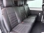 Ford Transit Custom 300 2.0TDCI L2H1 Dubbele Cabine 6-Persoons Trekhaak Navi Camera Cruise Control Imperiaal Airco Stoelverwarming Pdc DC DAB Bluetooth Betonplex Vloer Wandbetimmering 2.750KG Trekgewicht Origineel Nederlandse Auto