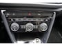 Volkswagen T-Roc 1.5 TSI DSG Highline Ecc Carplay Acc Trekhaak Stoel-stuurverw.