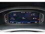 Volkswagen T-Roc 1.5 TSI DSG Highline Ecc Carplay Acc Trekhaak Stoel-stuurverw.