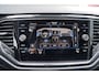 Volkswagen T-Roc 1.5 TSI DSG Highline Ecc Carplay Acc Trekhaak Stoel-stuurverw.