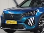 Peugeot 2008 1.2 Hybrid 145PK GT | 1ste eigenaar | AppleCarPlay/AndroidAuto | Climate Control | Adaptief Cruise Control | 360'Camera | FULL LED | LMV | Parkeersensoren | Privacy Glass | Isofix | Two-Tone | Sfeerverlichting |