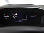 Peugeot 2008 1.2 Hybrid 145PK GT | 1ste eigenaar | AppleCarPlay/AndroidAuto | Climate Control | Adaptief Cruise Control | 360'Camera | FULL LED | LMV | Parkeersensoren | Privacy Glass | Isofix | Two-Tone | Sfeerverlichting |