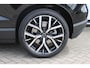 Volvo EX30 Single Motor Ext Range Plus Black Ed Europa 69 kWh 20" Lichtmetalen velgen, Google Infotainment, Getinte ramen vanaf de B-Stijl, Verwarmbare voorstoelen, Parkeersenoren