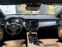 Volvo V90 2.0 T5 Inscription | Trekhaak | Bowers & Wilkins | Schuif/kantel Panoramadak | Adaptieve cruise | 360° Camera | Keyless entry/start | HUD | Apple carplay/android auto | BLIS | Stoelverwarming |