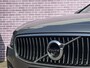 Volvo V90 2.0 T5 Inscription | Trekhaak | Bowers & Wilkins | Schuif/kantel Panoramadak | Adaptieve cruise | 360° Camera | Keyless entry/start | HUD | Apple carplay/android auto | BLIS | Stoelverwarming |