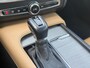Volvo V90 2.0 T5 Inscription | Trekhaak | Bowers & Wilkins | Schuif/kantel Panoramadak | Adaptieve cruise | 360° Camera | Keyless entry/start | HUD | Apple carplay/android auto | BLIS | Stoelverwarming |