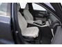 Volvo XC40 T4 190PK Automaat Inscription / Trekhaak / Panoramadak / Adaptieve koplampen / Adaptieve cruise control / Stoelverwarming / Keyless entry / elektrische achterklep / Apple carplay / Parkeersensoren met camera / BLIS