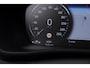 Volvo XC40 T4 190PK Automaat Inscription / Trekhaak / Panoramadak / Adaptieve koplampen / Adaptieve cruise control / Stoelverwarming / Keyless entry / elektrische achterklep / Apple carplay / Parkeersensoren met camera / BLIS