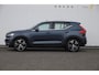 Volvo XC40 T4 190PK Automaat Inscription / Trekhaak / Panoramadak / Adaptieve koplampen / Adaptieve cruise control / Stoelverwarming / Keyless entry / elektrische achterklep / Apple carplay / Parkeersensoren met camera / BLIS