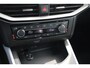 SEAT Arona 1.0 TSI Style Business Intense Virtual Cockpit 17 inch LMV Navigatie Carplay Android Stoelverwarming Climate Cruise Control LED