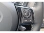 Toyota Yaris 1.5 HYBRID DYNAMIC NL-AUTO NAVI LM-VELGEN LED PRIVACY-GLASS KEYLESS NAVI DAB+
