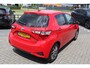 Toyota Yaris 1.5 HYBRID DYNAMIC NL-AUTO NAVI LM-VELGEN LED PRIVACY-GLASS KEYLESS NAVI DAB+