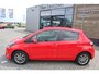 Toyota Yaris 1.5 HYBRID DYNAMIC NL-AUTO NAVI LM-VELGEN LED PRIVACY-GLASS KEYLESS NAVI DAB+