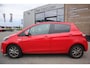 Toyota Yaris 1.5 HYBRID DYNAMIC NL-AUTO NAVI LM-VELGEN LED PRIVACY-GLASS KEYLESS NAVI DAB+