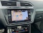 Volkswagen Tiguan 1.5 TSI R-Line Business+ Cruise NAP Pano