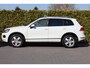 Volkswagen Touareg 3.0 TSI 380PK Hybrid Highline Pano | Trhk | Dyn Audio |