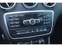 Mercedes-Benz A-klasse A180 AUTOMAAT AMG LINE Night Pakket | NL Auto | Panodak | Xenon | Navi | Stoelverw. | 18 Inch Lm | Pdc v+a | Trekhaak afn. |