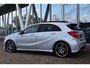 Mercedes-Benz A-klasse A180 AUTOMAAT AMG LINE Night Pakket | NL Auto | Panodak | Xenon | Navi | Stoelverw. | 18 Inch Lm | Pdc v+a | Trekhaak afn. |