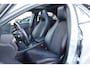 Mercedes-Benz A-klasse A180 AUTOMAAT AMG LINE Night Pakket | NL Auto | Panodak | Xenon | Navi | Stoelverw. | 18 Inch Lm | Pdc v+a | Trekhaak afn. |