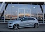 Mercedes-Benz A-klasse A180 AUTOMAAT AMG LINE Night Pakket | NL Auto | Panodak | Xenon | Navi | Stoelverwarming | 18 Inch | Pdc V- A | Trekhaak afn. |