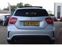 Mercedes-Benz A-klasse A180 AUTOMAAT AMG LINE Night Pakket | NL Auto | Panodak | Xenon | Navi | Stoelverw. | 18 Inch Lm | Pdc v+a | Trekhaak afn. |