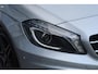 Mercedes-Benz A-klasse A180 AUTOMAAT AMG LINE Night Pakket | NL Auto | Panodak | Xenon | Navi | Stoelverw. | 18 Inch Lm | Pdc v+a | Trekhaak afn. |