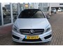 Mercedes-Benz A-klasse A180 AUTOMAAT AMG LINE Night Pakket | NL Auto | Panodak | Xenon | Navi | Stoelverw. | 18 Inch Lm | Pdc v+a | Trekhaak afn. |