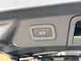Land Rover Range Rover Velar 2.0 P300 Turbo AWD R-Dynamic S | Panoramadak | Navigatie | Keyless GO | Luchtvering | HUD | Camera | Zwarte Hemel |