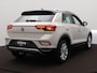 Volkswagen T-Roc 1.5 TSI Style Automaat - Park Assist - LED - Navigatie - ACC - Side Assist - Climatronic