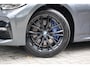 BMW 3-Serie Touring 330e M-Sprotpakket, HUD, Pano, Elektrische trekhaak, Memorystoelen, Laserlicht, Harman Kardon, Adaptief Cruise Ctonrok, DAB Grootlichtassistent, Shadowline, Innovatiepakket, etc.