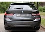 BMW 3-Serie Touring 330e M-Sprotpakket, HUD, Pano, Elektrische trekhaak, Memorystoelen, Laserlicht, Harman Kardon, Adaptief Cruise Ctonrok, DAB Grootlichtassistent, Shadowline, Innovatiepakket, etc.