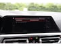 BMW 3-Serie Touring 330e M-Sprotpakket, HUD, Pano, Elektrische trekhaak, Memorystoelen, Laserlicht, Harman Kardon, Adaptief Cruise Ctonrok, DAB Grootlichtassistent, Shadowline, Innovatiepakket, etc.