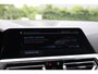 BMW 3-Serie Touring 330e M-Sprotpakket, HUD, Pano, Elektrische trekhaak, Memorystoelen, Laserlicht, Harman Kardon, Adaptief Cruise Ctonrok, DAB Grootlichtassistent, Shadowline, Innovatiepakket, etc.