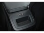 Volvo V60 B4 Essential Adaptieve Cruise Control | BLIS | Achterruitrijcamera | Lederen bekleding | Stoel en stuurwiel verwarming | Google services | Achterbank verwarmd |