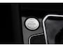 Volkswagen Passat Variant 1.4 TSI PHEV GTE Business | Incl. 12 maanden Garantie | Panorama dak | Stoelmassage | Adaptive cruise | Achteruitrijcamera | Keyless entry/start | Stoel/stuur verwarming | Elektrische kofferbakklep | Apple CarPlay/Android Auto | Climate controle | Navigatie | Standkachel | Lederen bekleding | Dodehoekdetectie |
