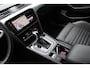 Volkswagen Passat Variant 1.4 TSI PHEV GTE Business | Incl. 12 maanden Garantie | Panorama dak | Stoelmassage | Adaptive cruise | Achteruitrijcamera | Keyless entry/start | Stoel/stuur verwarming | Elektrische kofferbakklep | Apple CarPlay/Android Auto | Climate controle | Navigatie | Standkachel | Lederen bekleding | Dodehoekdetectie |