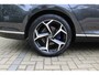 Volkswagen Passat Variant 1.4 TSI PHEV GTE Business | Incl. 12 maanden Garantie | Panorama dak | Stoelmassage | Adaptive cruise | Achteruitrijcamera | Keyless entry/start | Stoel/stuur verwarming | Elektrische kofferbakklep | Apple CarPlay/Android Auto | Climate controle | Navigatie | Standkachel | Lederen bekleding | Dodehoekdetectie |
