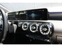 Mercedes-Benz CLA Shooting Brake 180 Business Solution Luxury Voorstoelen verwarmd | Airco | Navi | 360 Camera | All Season banden |