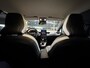 Renault Captur 1.3 TCe 130 Intens CRUISE CONTROL | ELECTRONIC CLIMATE CONTROL | 17 LMG | RIJSTROOKSENSOR MET CORRECTIE | NAVI | ACHTERUITRIJCAMERA |