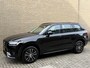 Volvo XC90 2.0 T8 Recharge 390pk AWD Expression | Leder | Camera | Adaptieve cruise / Pilot assist | 7-zitplaatsen | Navigatie | Apple CarPlay | Harman&kardon audio | Keyless entry&start | 19 inch velgen | Volledig dealeronderhouden