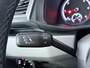 Volkswagen Transporter 2.0 TDI L2H1 30 DC | Dubbele Cabine | Camera | Leder | Trekhaak | LED | Afneembare Trekhaak | Treeplanken |