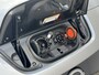 Nissan Leaf Tekna 39 kWh / Lage Km's! / Dealer Onderhouden / SOH 95,19% / Cruise Control / Apple Carplay&Android Auto / Airco / Voor Stoelverwarming / Dode Hoek Detectie / Full-Map Navigatie / E-Pedal Drive / Lichtmetalen Velgen 17" / Stuur Verwarming / Keyless Start&Entry /