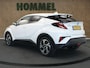 Toyota C-HR / C-HR+ 1.8 Hybrid Style - ORIGINEEL NEDERLANDSE AUTO - CRUISE CONTROL ADAPTIEF - PARKEERSENSOREN VOOR + ACHTER - DODEHOEKDETECTIE - LICHTMETALEN VELGEN 18 INCH - NAVIGATIE FULL MAP - STOELVERWARMING VOORZIJDE - EXTRA GETINT GLAS