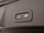 Volvo XC40 B4 AUT(7) PLUS DARK SCHUIFDAK PIXEL-LED 360GR CAM 19INCH