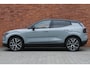 Volvo EX30 Single Motor Extended Range Plus Europa 69 kWh | DEMO DEAL | Verwarmbare voorstoelen en stuurwiel | Premium audio by Harman Kardon | Elektrisch verstelbare stoelen met memory functie | Adaptieve Cruise Control | Warmtepomp | Elektrische achterklep | Keyless