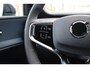 Volvo EX30 Single Motor Extended Range Plus Europa 69 kWh | Verwarmbare voorstoelen en stuurwiel | Premium audio by Harman Kardon | Elektrisch verstelbare stoelen met memory functie | Adaptieve Cruise Control | Warmtepomp | Elektrische achterklep | Keyless